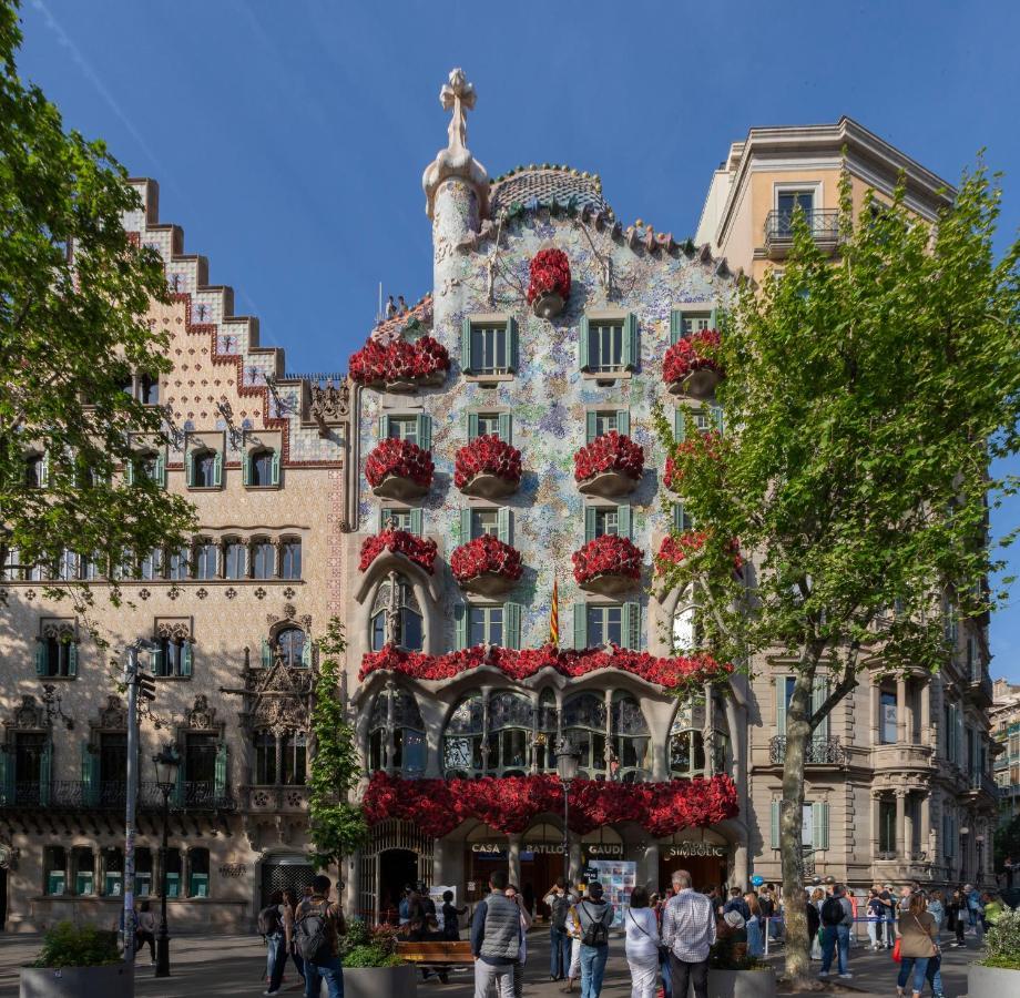 The Barcelona Centric Apt By Maison Pinata Bagian luar foto
